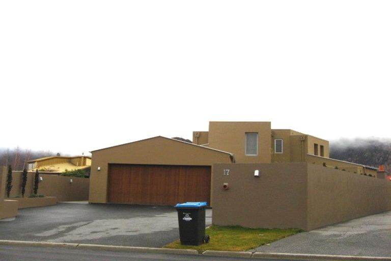 Photo of property in 17 Fox's Terrace, Arrowtown, 9302
