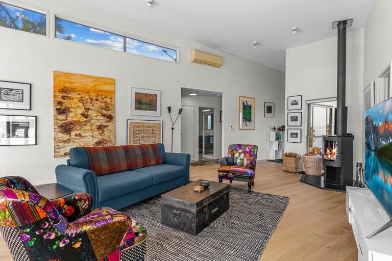 Photo of property in 194 Thelma Road, Mangawhai Heads, Mangawhai, 0505