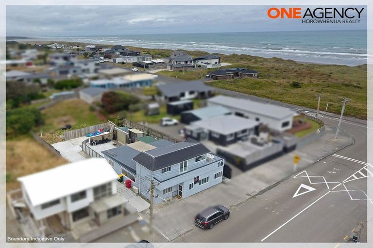 Photo of property in 16 Ocean Beach Street, Foxton Beach, Foxton, 4815