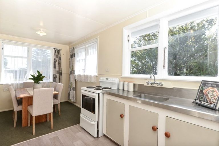 Photo of property in 5 Northolt Road, Fairview Downs, Hamilton, 3214