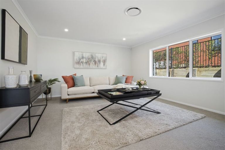 Photo of property in 1 Membery Lane, Patumahoe, 2679