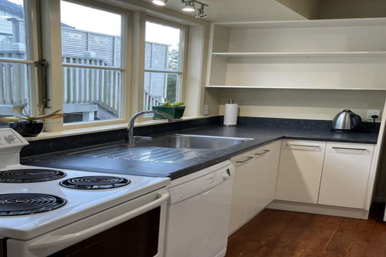 Photo of property in 12 Greer Crescent, Tawa, Wellington, 5028