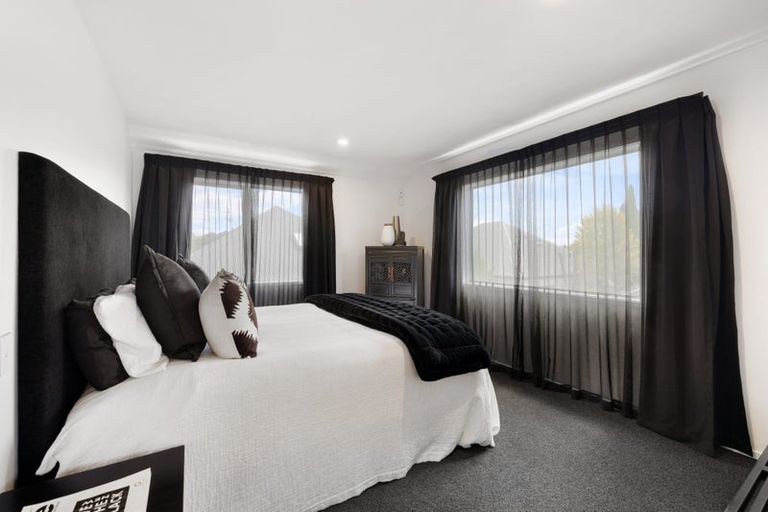 Photo of property in 5a Staveley Street, Avonhead, Christchurch, 8042