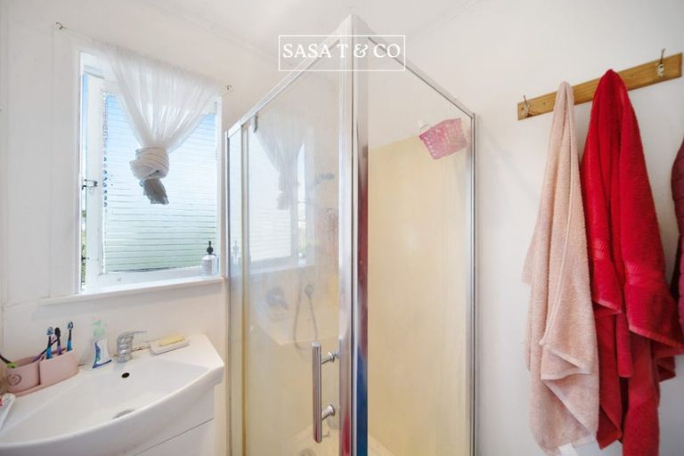 Photo of property in 42 Williams Crescent, Otara, Auckland, 2023