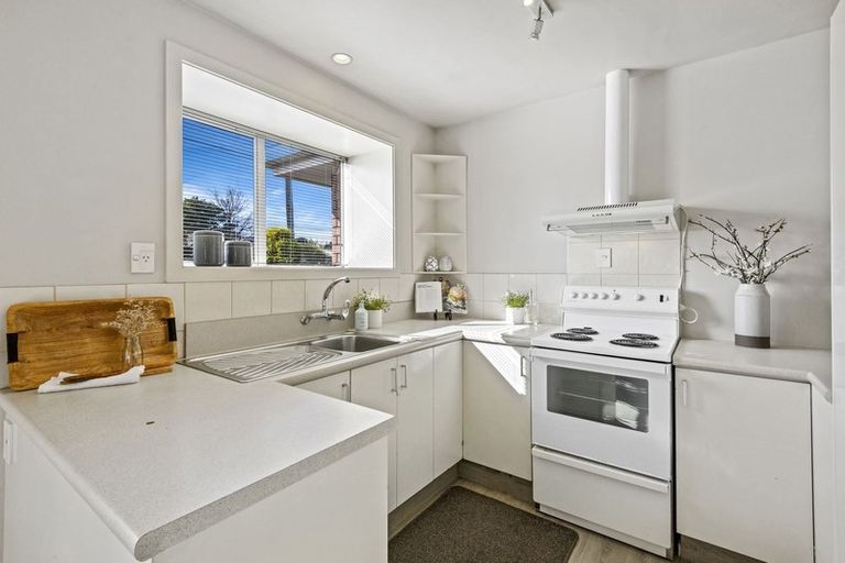 Photo of property in 1/126 Opawa Road, Opawa, Christchurch, 8023