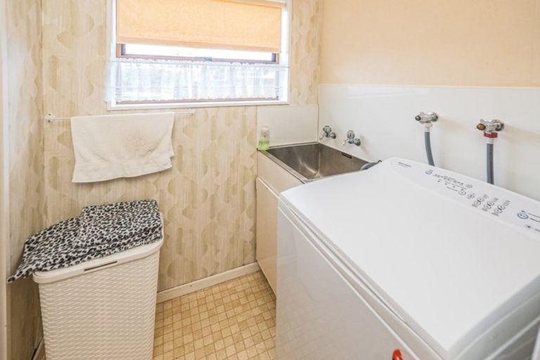 Photo of property in 2/123 Great North Road, Otamatea, Whanganui, 4501