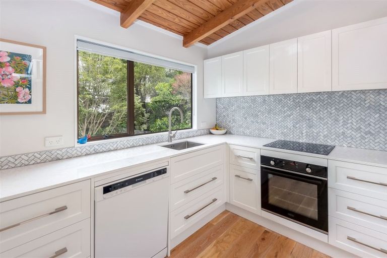 Photo of property in 2/56 Vincent Street, Howick, Auckland, 2014