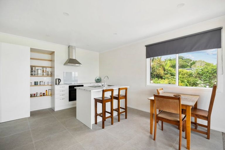 Photo of property in 104 Beach Road, Onerahi, Whangarei, 0110