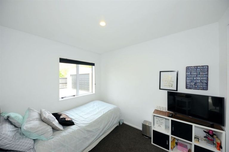 Photo of property in 30 Beauford Place, Parklands, Christchurch, 8083