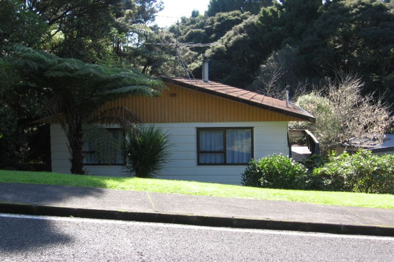 Photo of property in 54 Wirihana Road, Titirangi, Auckland, 0604