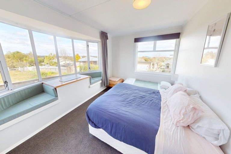 Photo of property in 5 Bastia Avenue, Bastia Hill, Whanganui, 4500