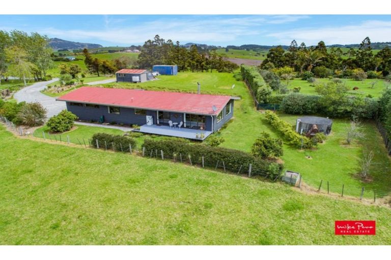 Photo of property in 18 Addison Road, Pataua South, Onerahi, 0192