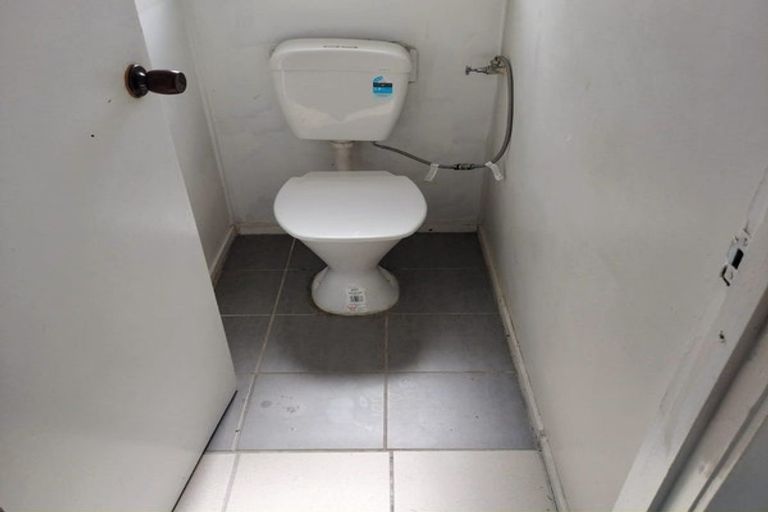 Photo of property in 20 Gambare Place, Wattle Downs, Auckland, 2103