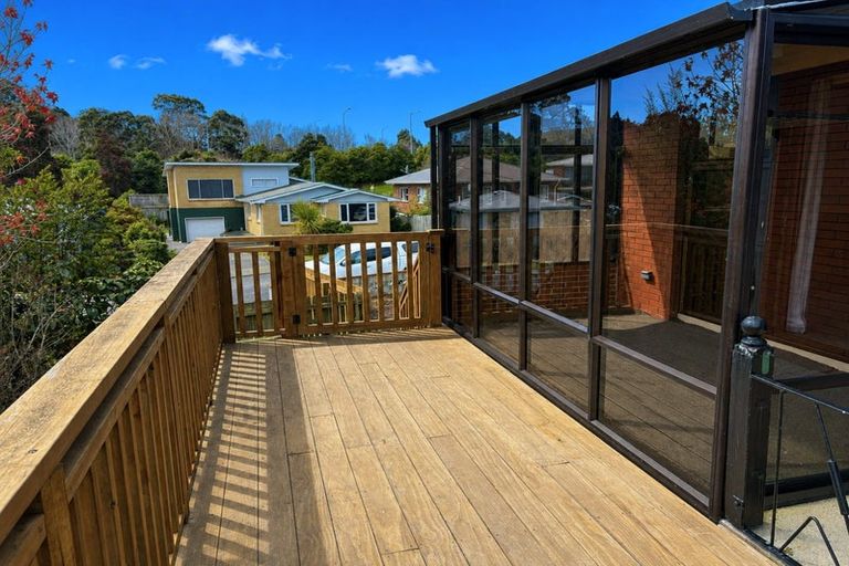 Photo of property in 16 Kinmont Crescent, Kinmont Park, Mosgiel, 9024