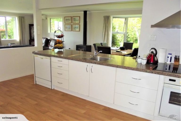 Photo of property in 322 Waitara Road, Huirangi, Waitara, 4382