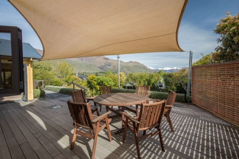 Photo of property in 65 Warren Street, Wanaka, 9305