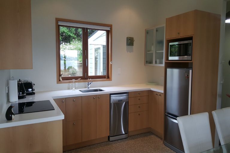 Photo of property in 3 Ngaio Street, Macandrew Bay, Dunedin, 9014