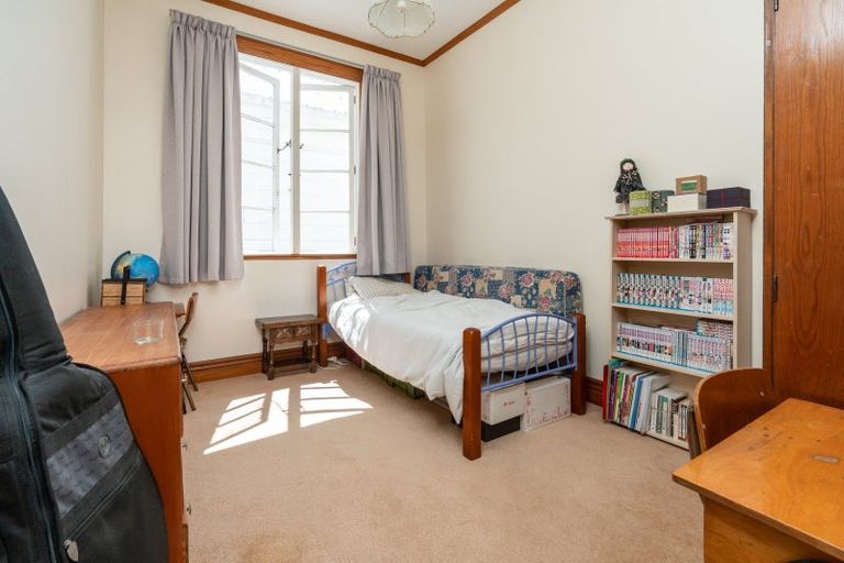 Photo of property in 124 Elizabeth Street, Mount Victoria, Wellington, 6011