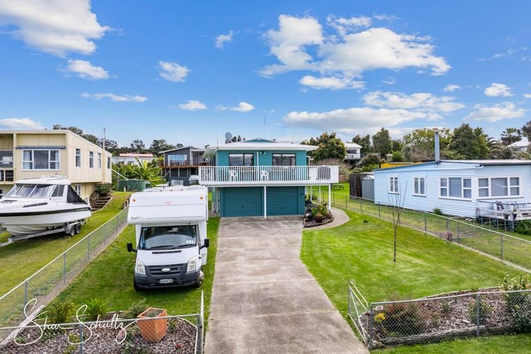 Photo of property in 25 Ngatoto Road, Tinopai, Matakohe, 0593