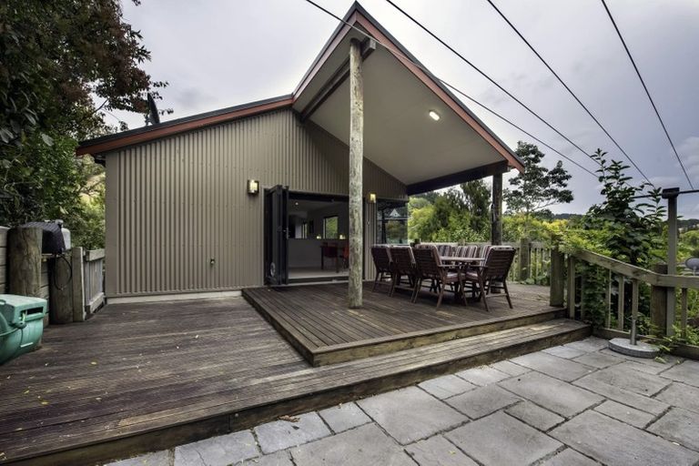 Photo of property in 6a Kokako Place, Taradale, Napier, 4112