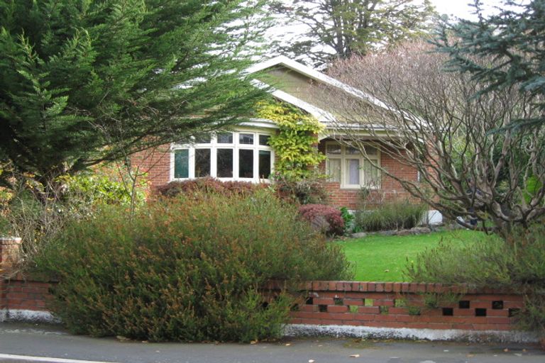 Photo of property in 35 Scarba Street, Roslyn, Dunedin, 9010