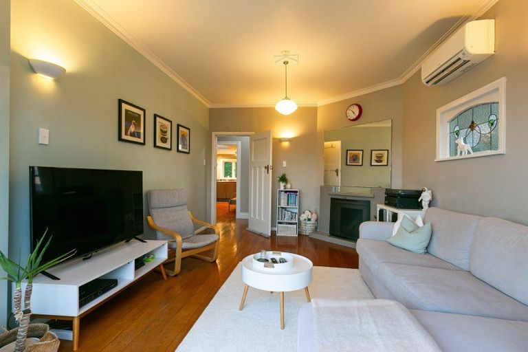 Photo of property in 33 Buckingham Street, Melrose, Wellington, 6023