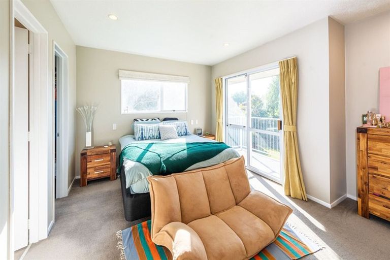 Photo of property in 5 Shanaway Close, Halswell, Christchurch, 8025