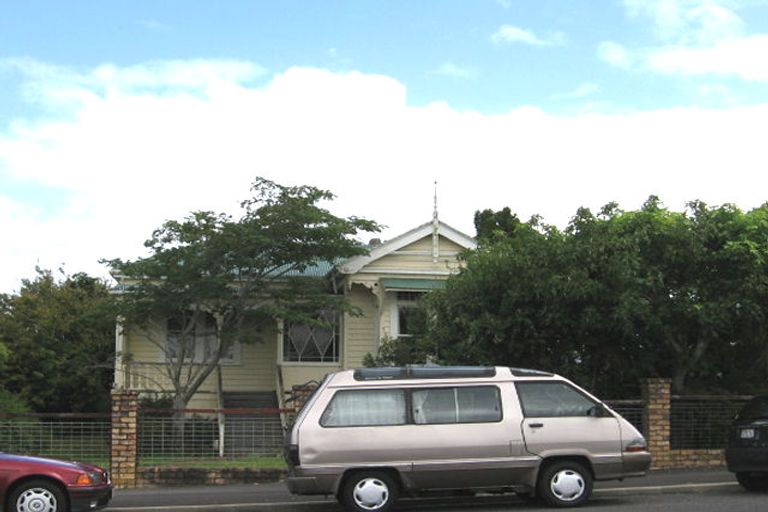 Photo of property in 158 Hinemoa Street, Birkenhead, Auckland, 0626