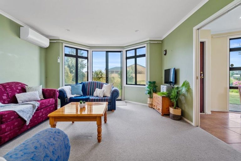 Photo of property in 20 Pukehina Parade, Pukehina, Te Puke, 3189