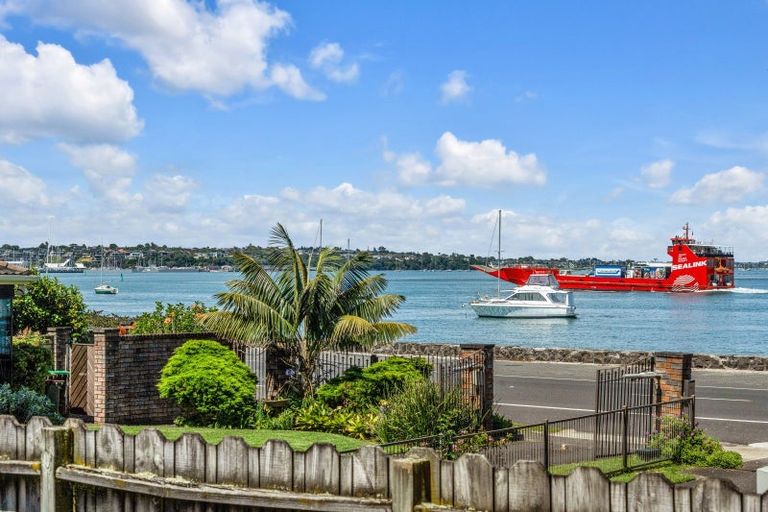 Photo of property in 27a The Parade, Bucklands Beach, Auckland, 2012