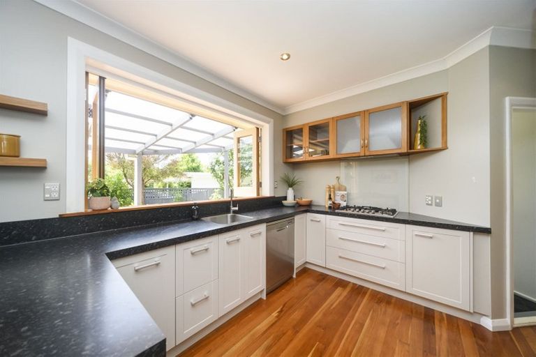 Photo of property in 41 Richmond Avenue, Takaro, Palmerston North, 4410