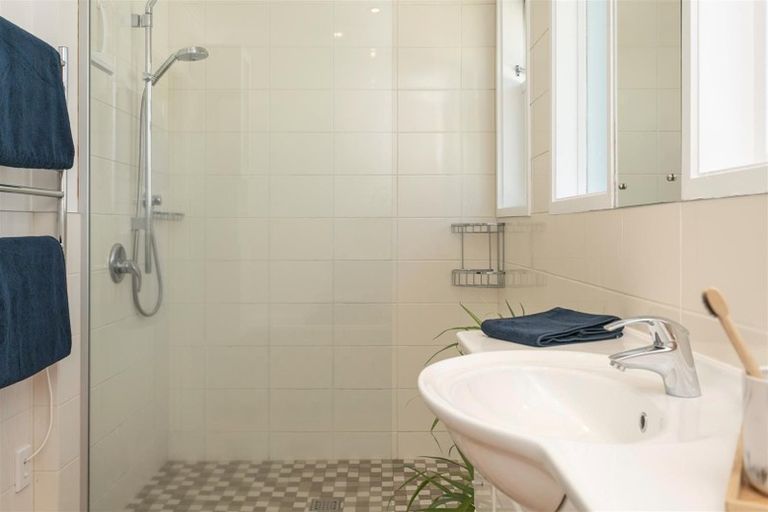 Photo of property in 2/1 Henry Hill Road, Taupo, 3330