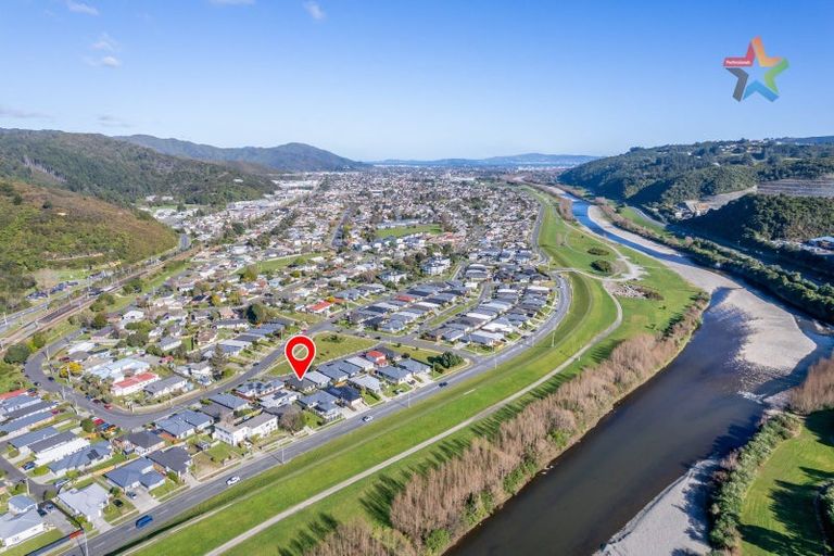 Photo of property in 15 Hauora Lane, Taita, Lower Hutt, 5011