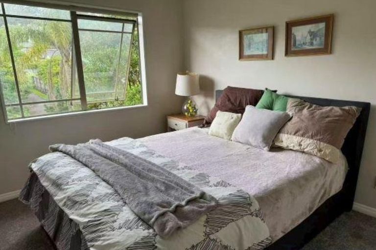 Photo of property in 35 Helvetia Drive, Browns Bay, Auckland, 0630