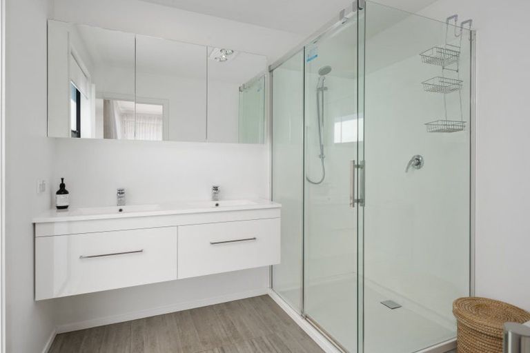 Photo of property in 11b Beach Road, Waikawa, Picton, 7220