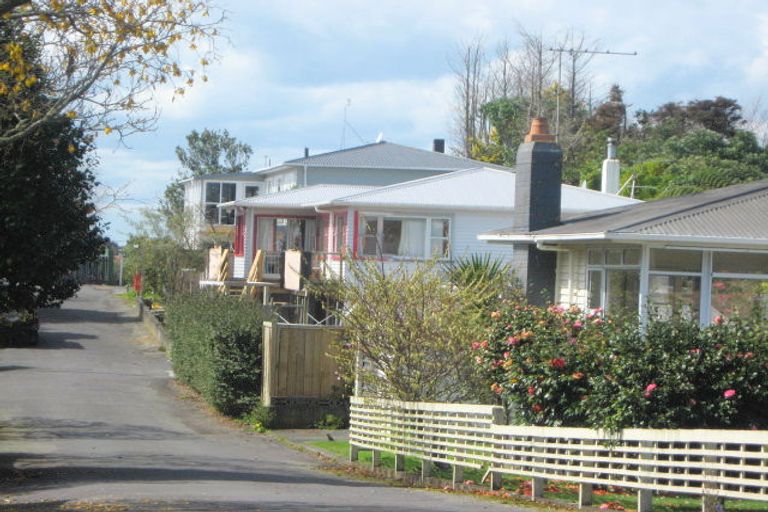 Photo of property in 83e Govett Avenue, Frankleigh Park, New Plymouth, 4310
