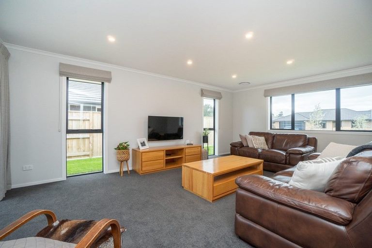 Photo of property in 27 Monarch Drive, Ashhurst, 4810