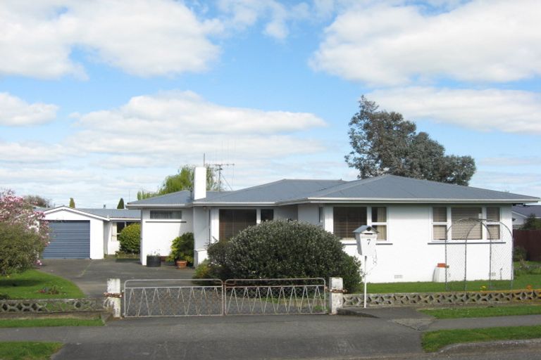 Photo of property in 7 Flower Street, Bulls, 4818