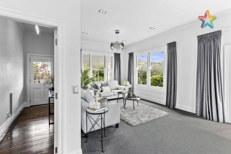 Photo of property in 24 Tama Street, Alicetown, Lower Hutt, 5010