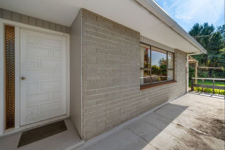 Photo of property in 22 Frankley Road, Westown, New Plymouth, 4310