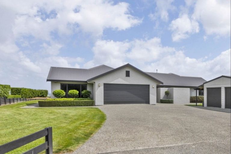 Photo of property in 38a Branksome Place, Aokautere, Palmerston North, 4471
