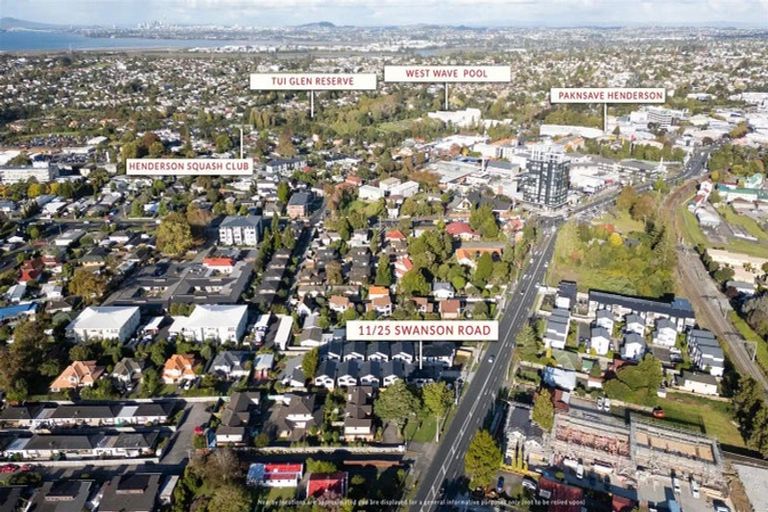 Photo of property in 8/25 Swanson Road, Henderson, Auckland, 0610