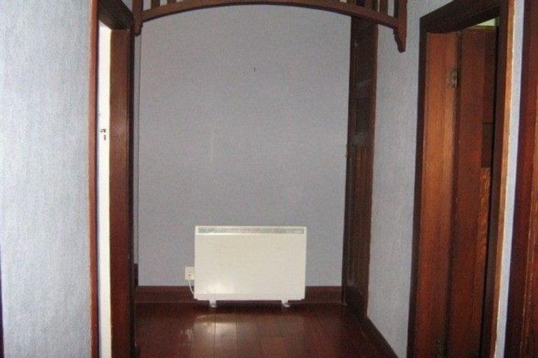 Photo of property in 83 Totara Road, Miramar, Wellington, 6022