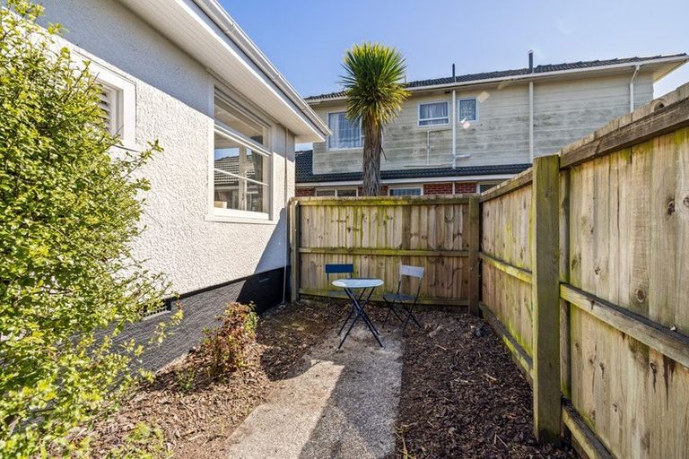 Photo of property in 1/310 Withells Road, Avonhead, Christchurch, 8042