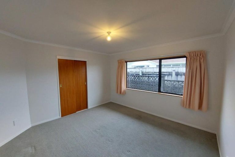 Photo of property in 9c Del Mar Place, Merrilands, New Plymouth, 4312