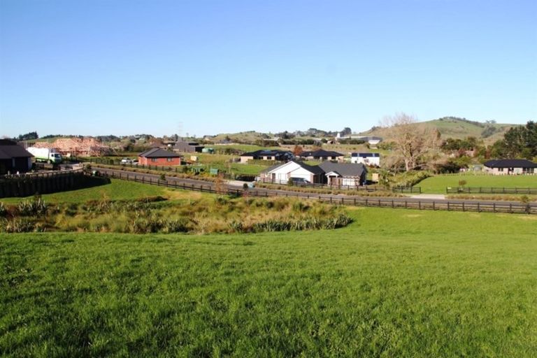 Photo of property in 21 Mcintosh Drive, Pokeno, 2471