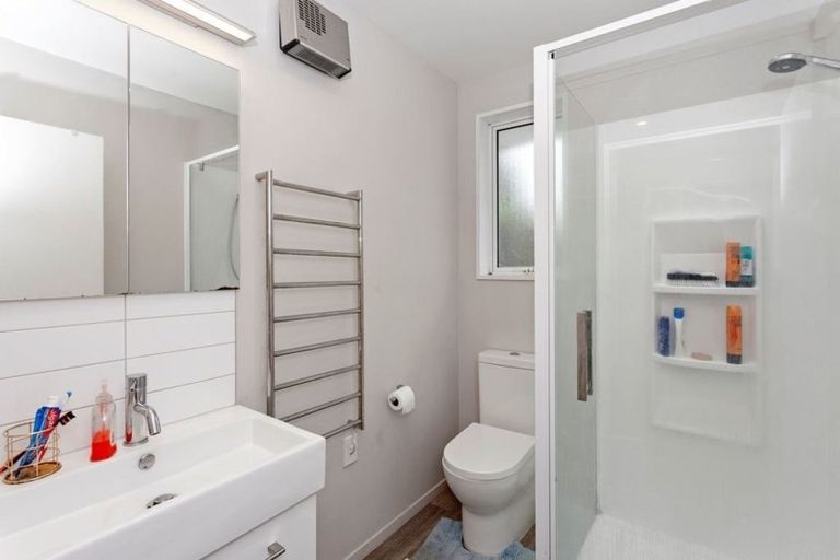 Photo of property in 1/75 Geraldine Street, Edgeware, Christchurch, 8013