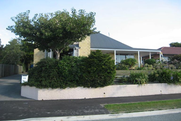 Photo of property in 214 Douglas Street, Highfield, Timaru, 7910