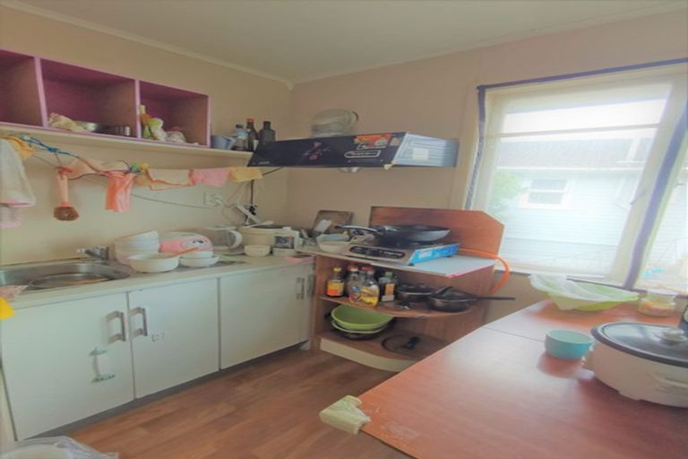 Photo of property in 448 Don Buck Road, Massey, Auckland, 0614