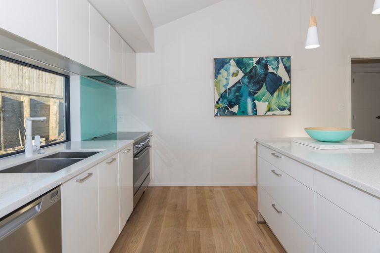 Photo of property in 179 Ballintoy Park Drive, Welcome Bay, Tauranga, 3175